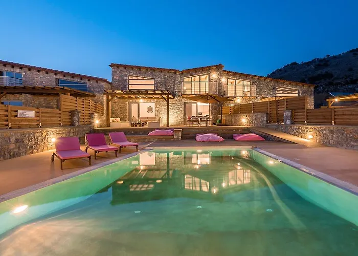 Lindos Seastone Villas