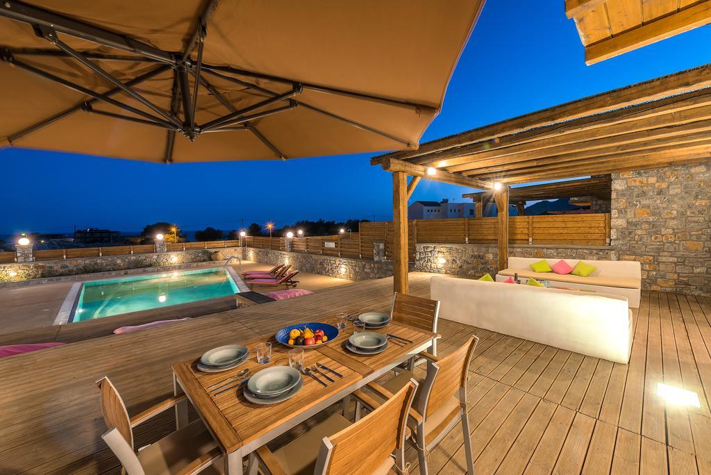 Villa Lindos Seastone