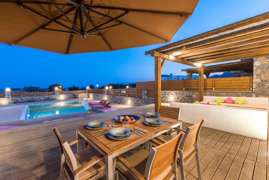 Villa Lindos Seastone *